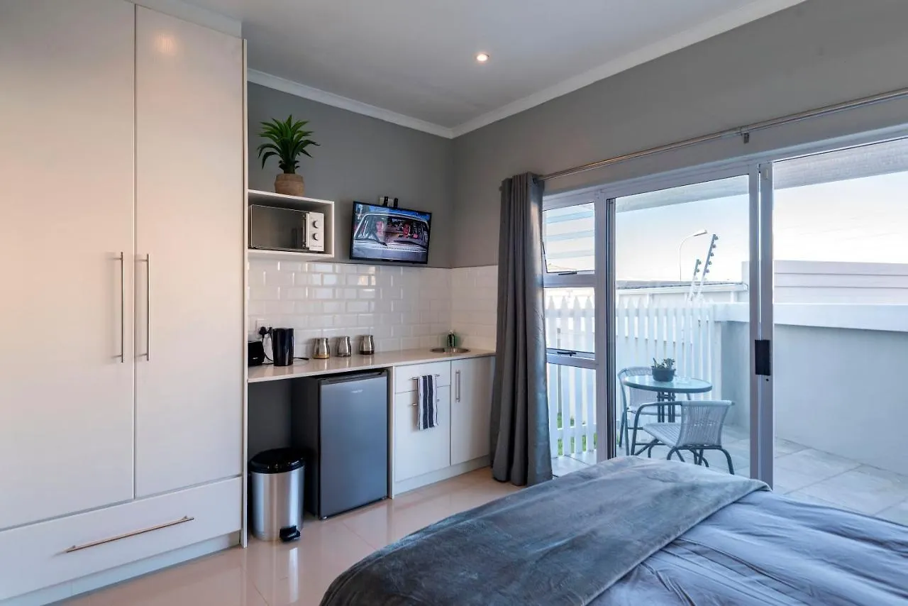 Harbour Cottages, Humewood Port Elizabeth